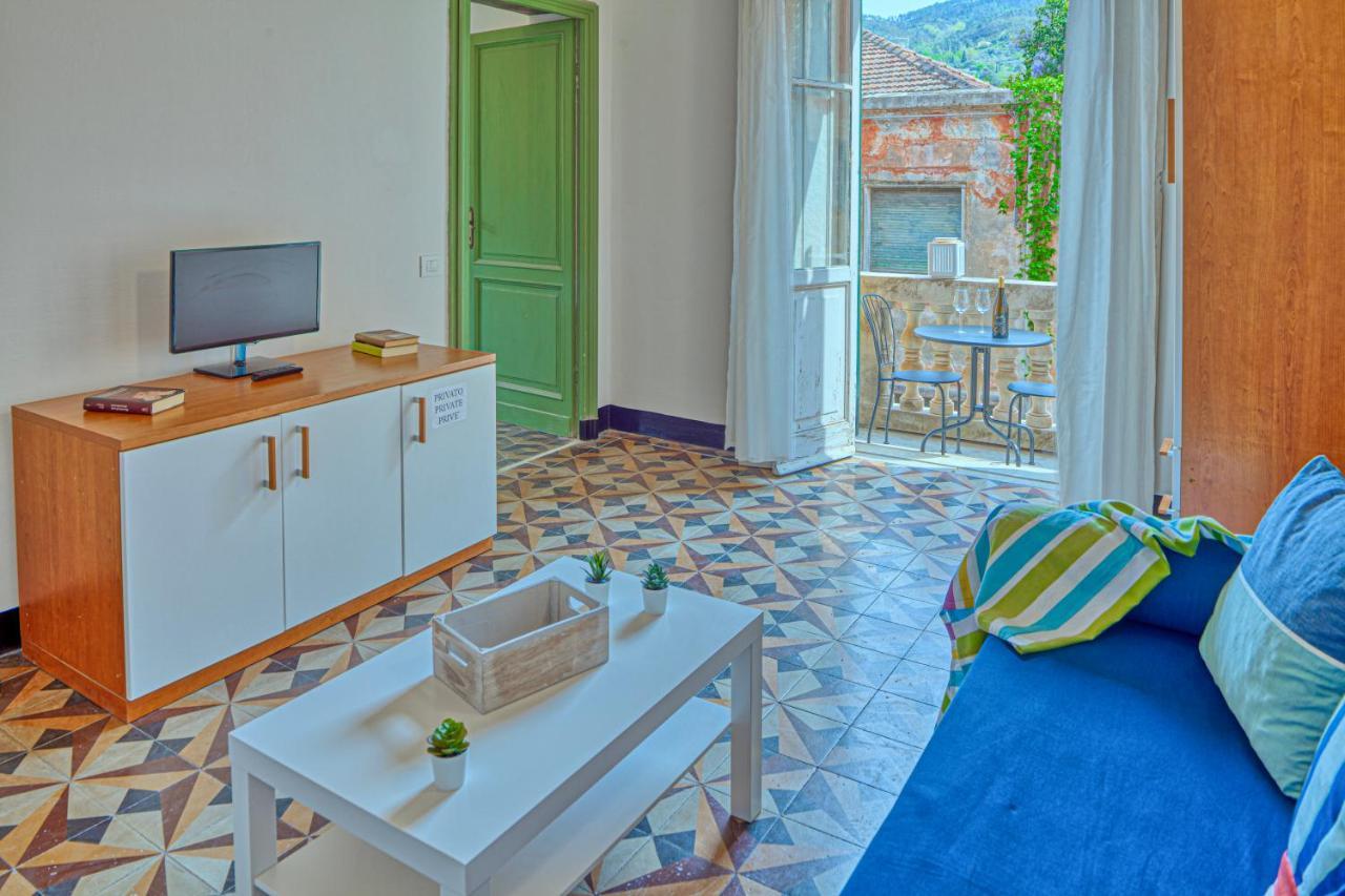 Leone I And Leone Ii Apartment *